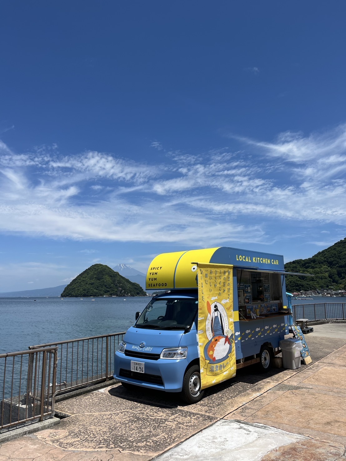イベントに出店しているキッチンカー